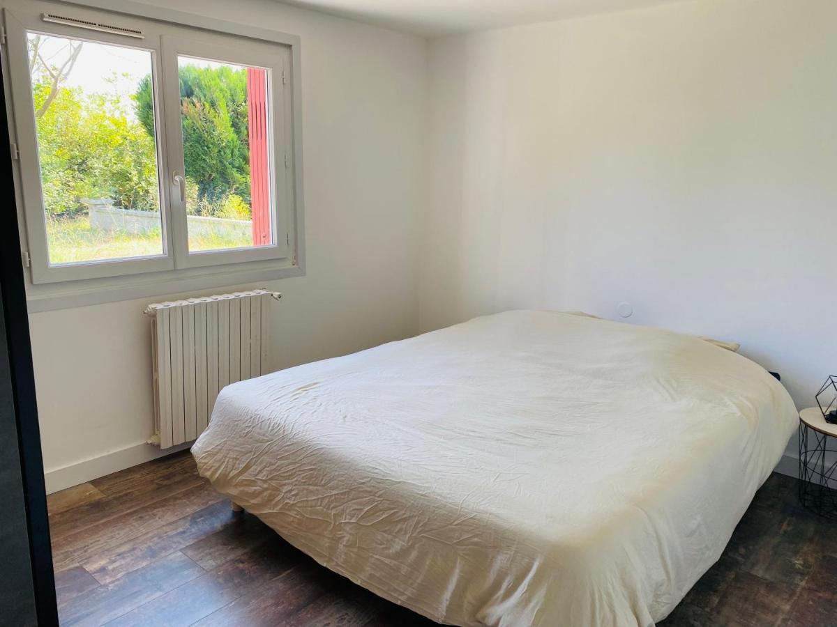 Appartement T3 Independant, Calme A Ustaritz Exterior photo